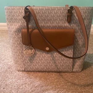 Michael Kors Tote